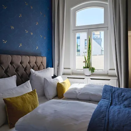 Goldmaedchen 93 - House