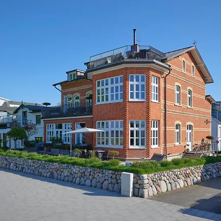 Goldmaedchen 93 - House アパート ティメンドルファー・シュトラント