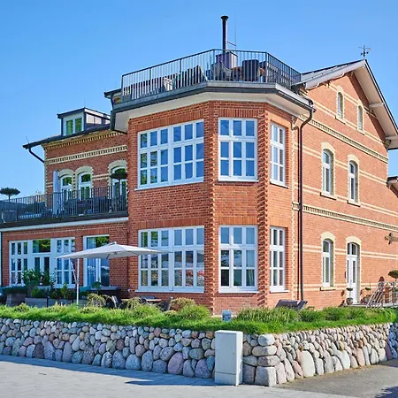 Goldmaedchen 93 - House アパート ティメンドルファー・シュトラント