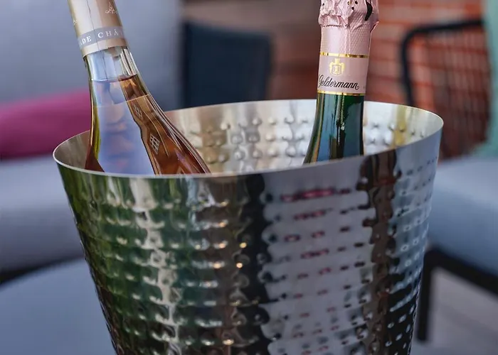 Goldmaedchen 93 - House *